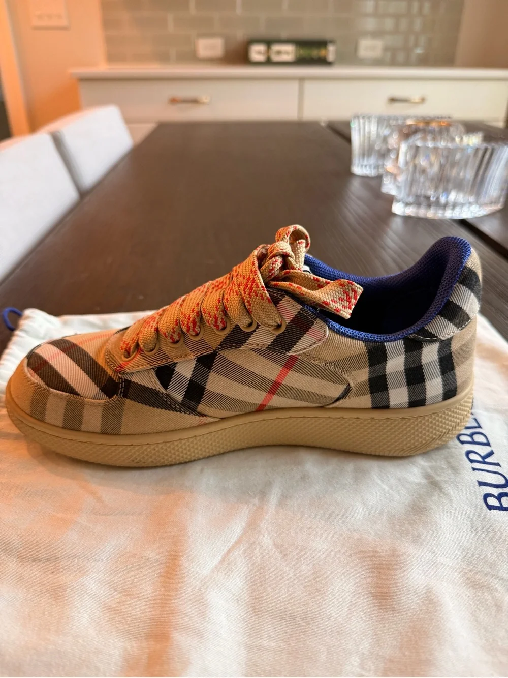 Burberry authentic terrace